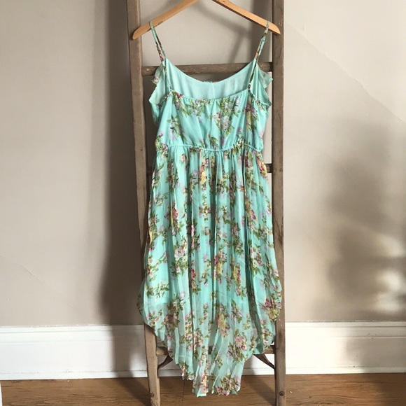 Floral, High/Low Dress - Picture 3 of 3